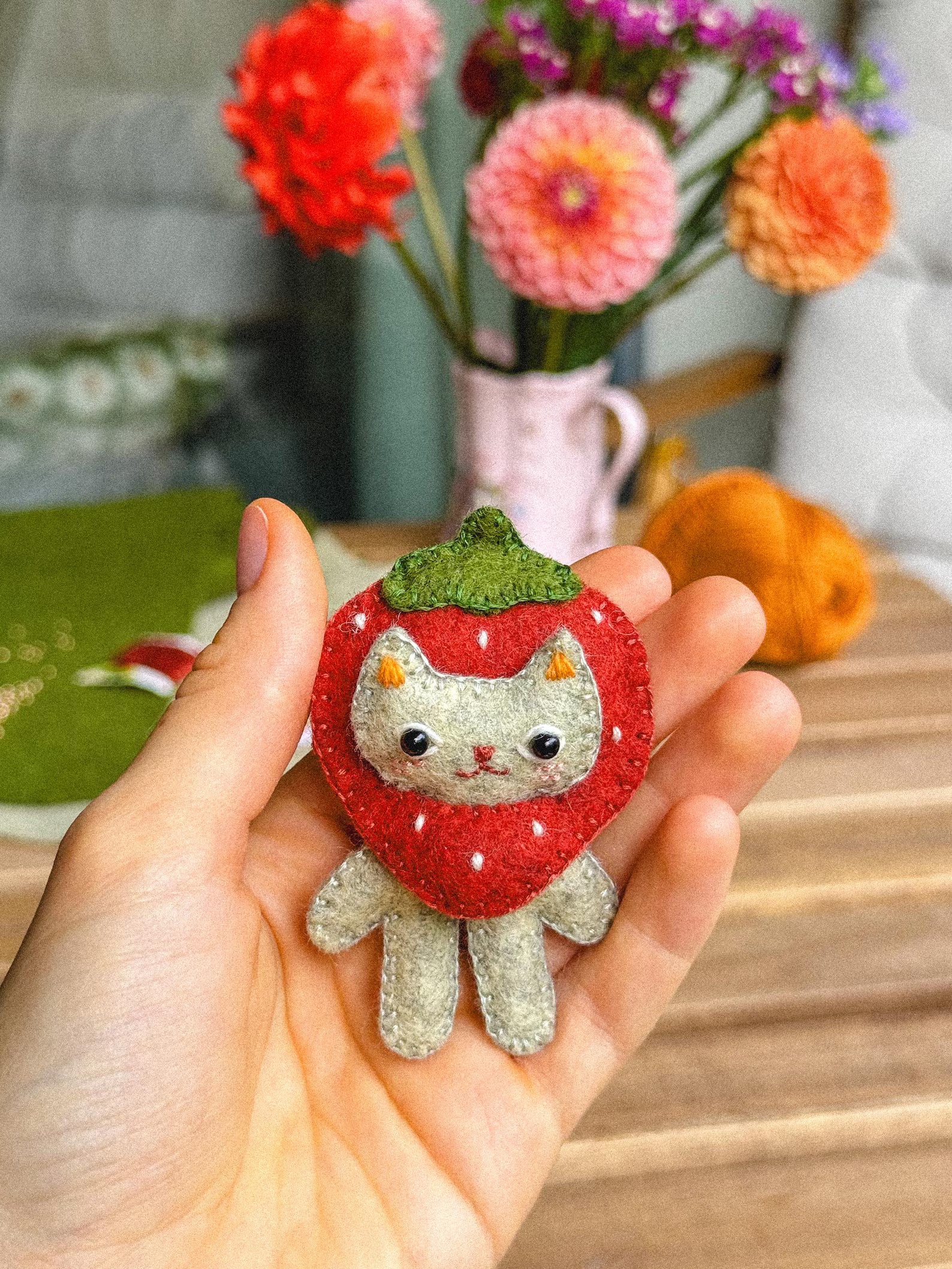 Ferdinand the Felt Cat PDF Sewing Pattern