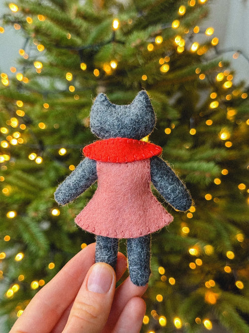 Celine the Felt Cat – PDF Sewing Pattern • Beginner Friendly Animal Pattern • Handmade Softie Tutorial