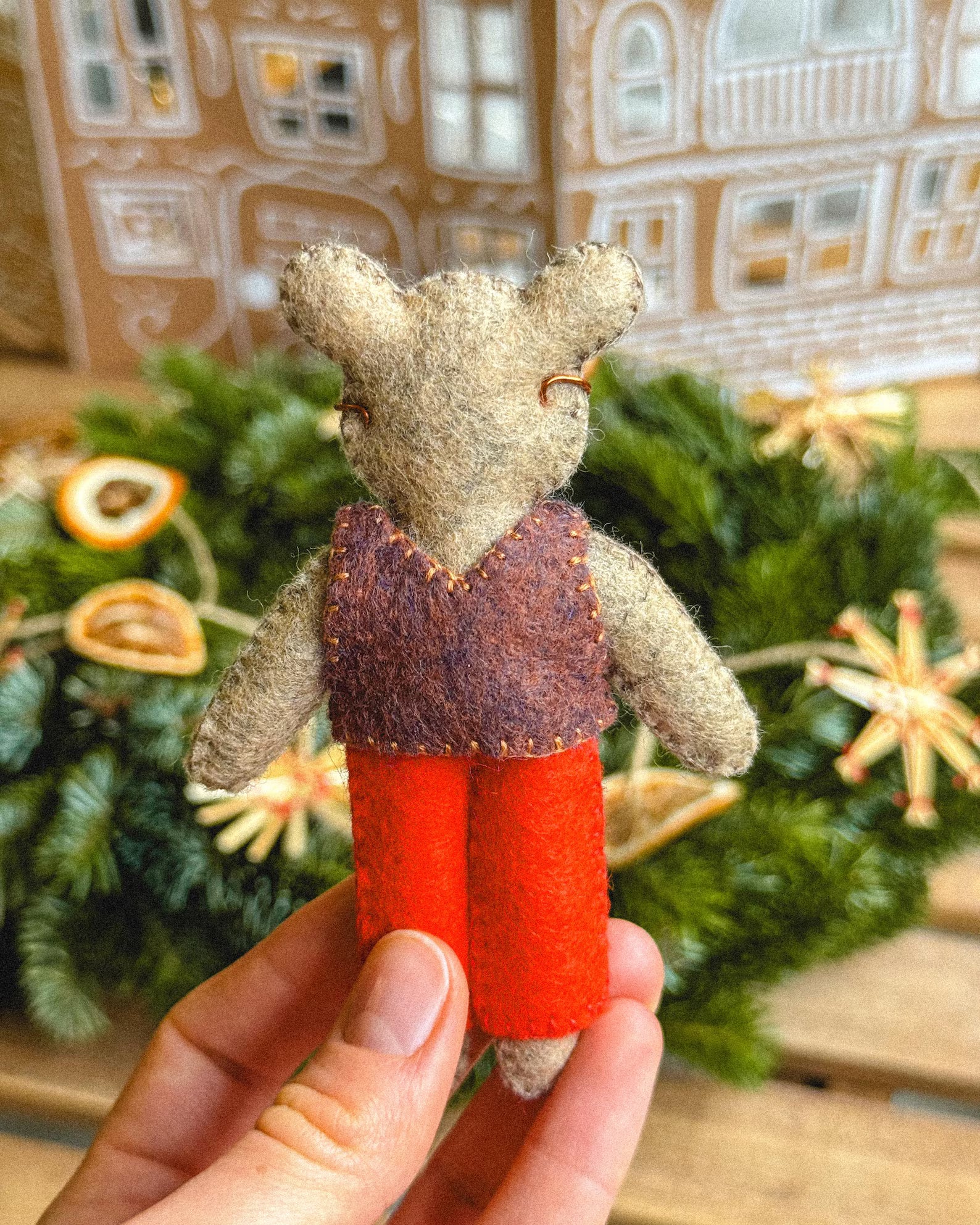 Molly the Felt Mouse – PDF Sewing Pattern